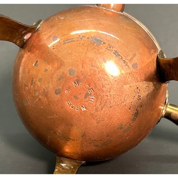 VTG Copper & Brass Mini Teapot or Tea light Warmer, diffuser Made in Sweden - Picture 8 of 8